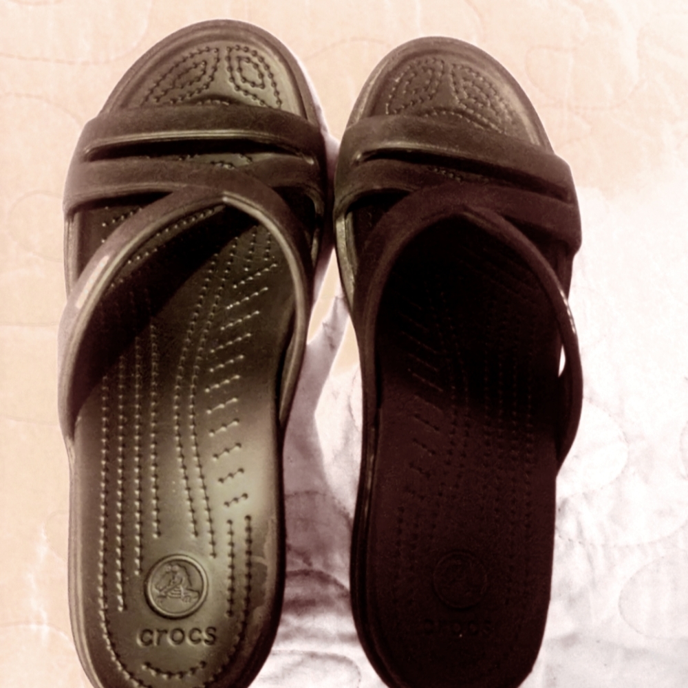 Crocs Patricia Black Slip-on Wedge Sandals Size 8